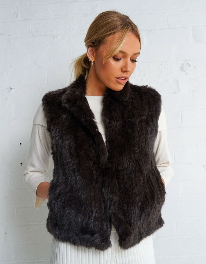 Neeve Vest Fur Chocolate