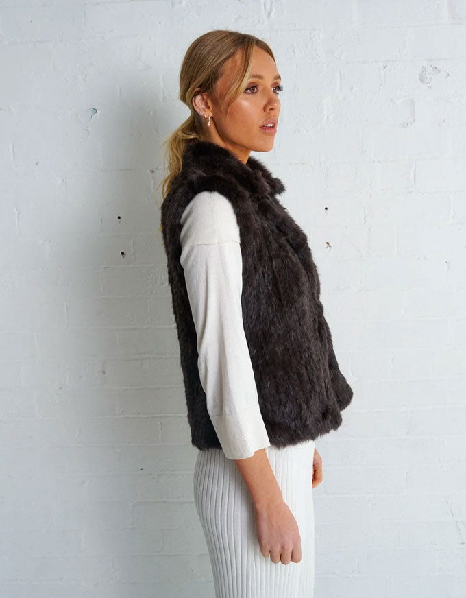 Neeve Vest Fur Chocolate
