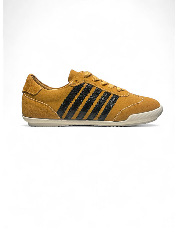 Jaddy Mustard Suede/Black Stripe Sneakers – Bombo Clothing Co