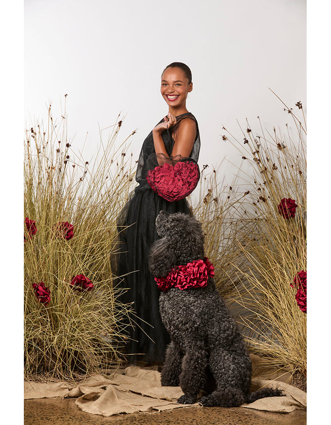 Eternal Love Skirt Black/Red Roses