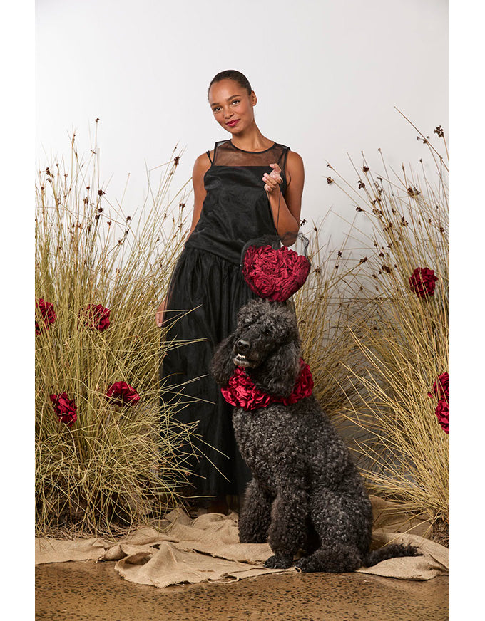 Eternal Love Skirt Black/Red Roses
