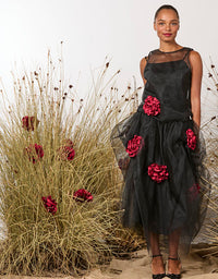 First Sight Top Black W/Red Roses