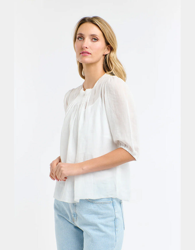Ariel 3/4 Pintuck Top - White