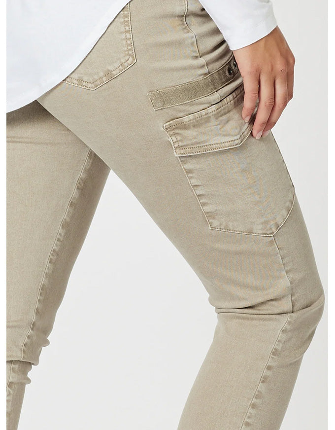 Paige Cargo Pant Washed Natural