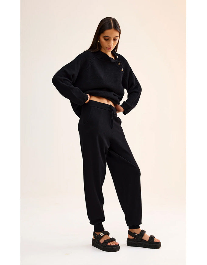 Darcy Jumper Black