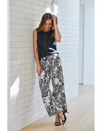 Tack Stitch Linen Top Black