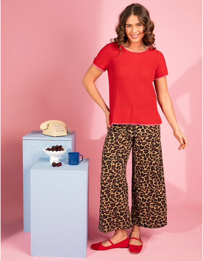 Camellia Short Sleeve Knit Cranberry