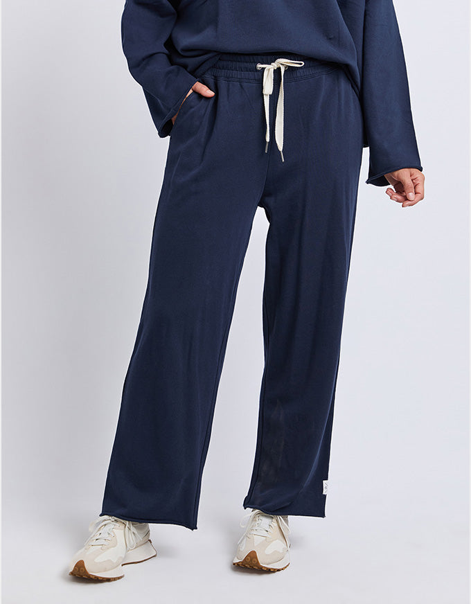 Gab Trackpant Navy
