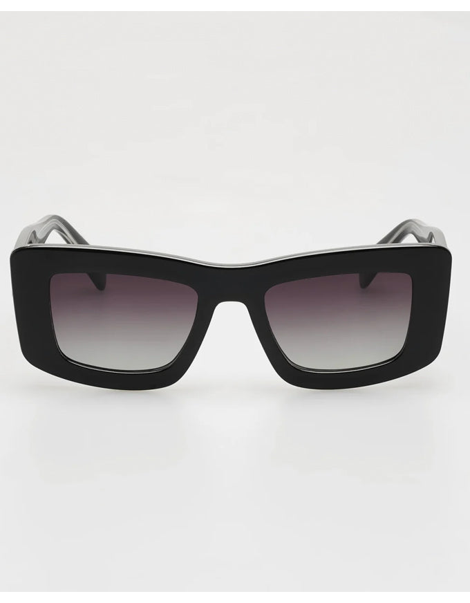 Bailey Sunglasses Crystal Black Smoke