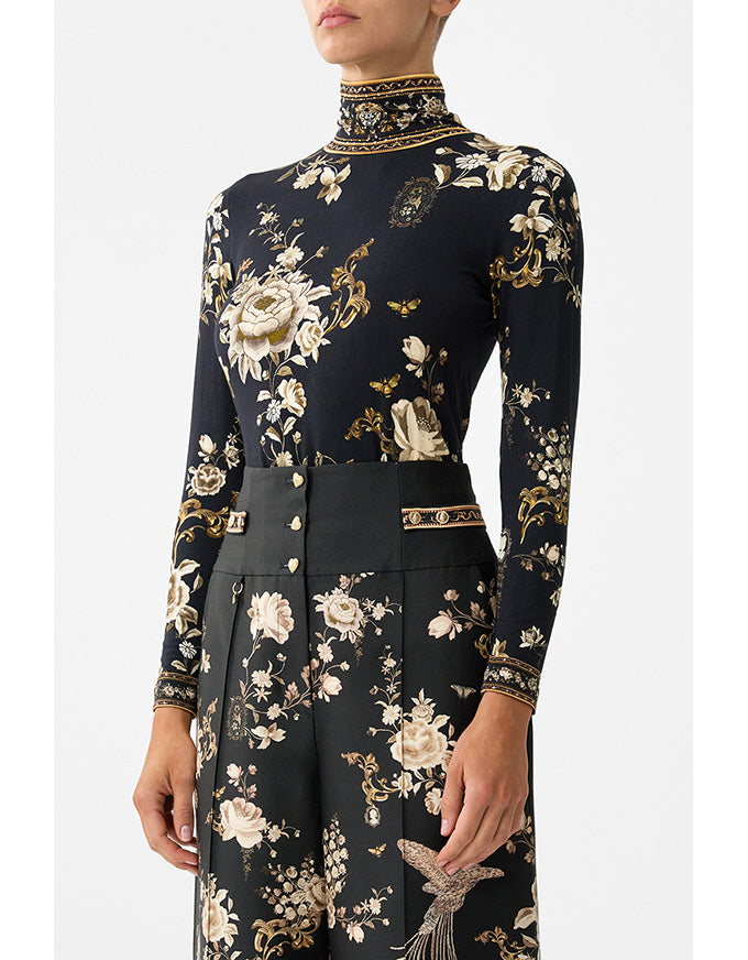Jersey Turtle Neck Flamenco Folklore