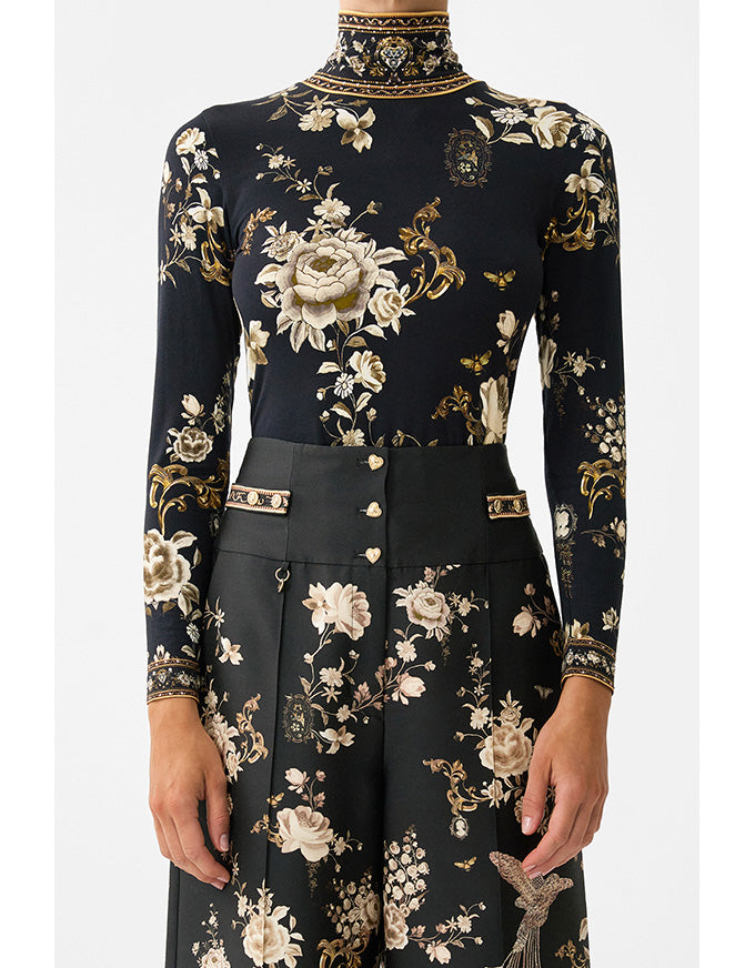 Jersey Turtle Neck Flamenco Folklore