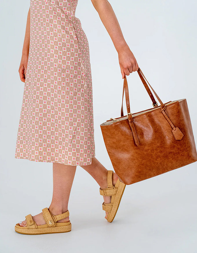 Carmine Tote Tan & Oyster