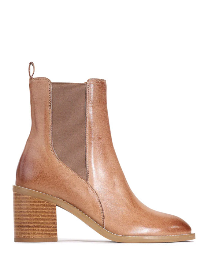 Chai Ankle Boots Latte Leather