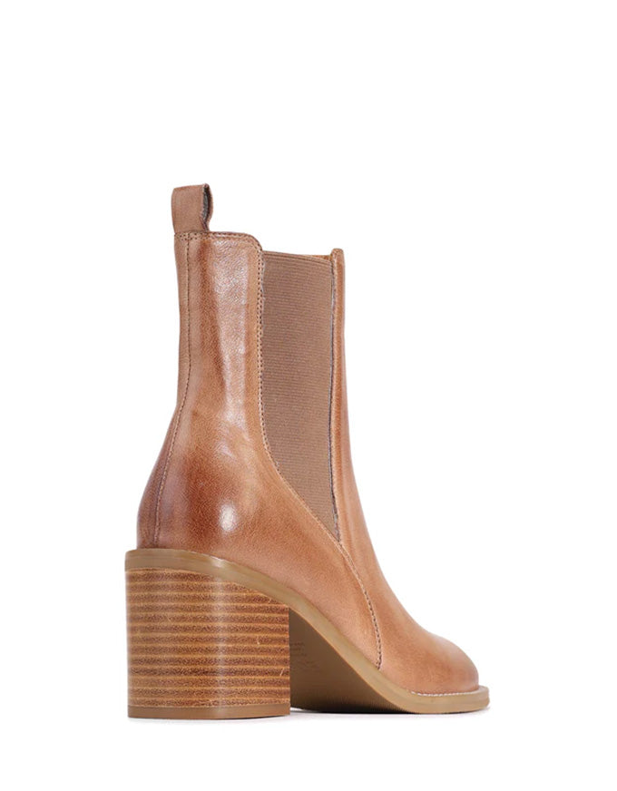 Chai Ankle Boots Latte Leather