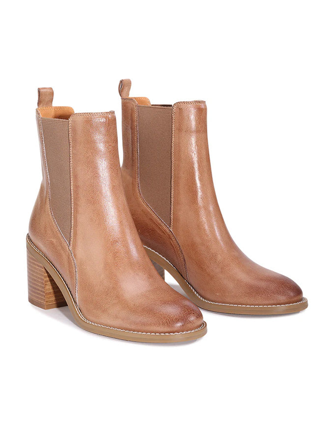 Chai Ankle Boots Latte Leather