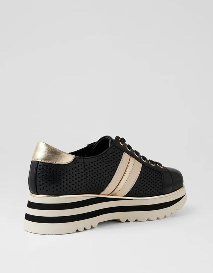 Eaglesy Black Milk Sneaker