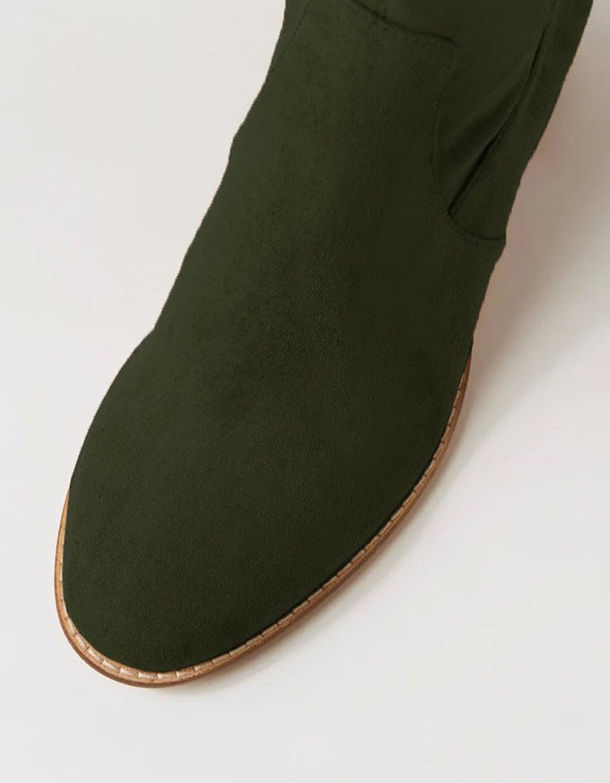 Mamoru Stretch Microsuede Boots Olive