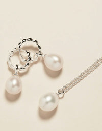 Dew Drop Silver Pearl Necklace