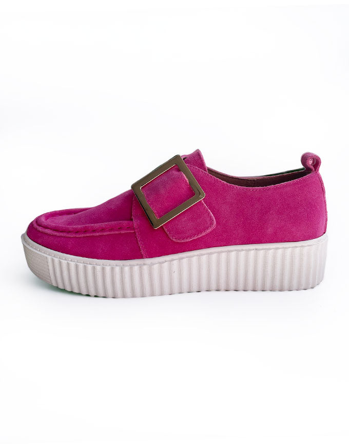Dishing Loafers Fuchsia Suede