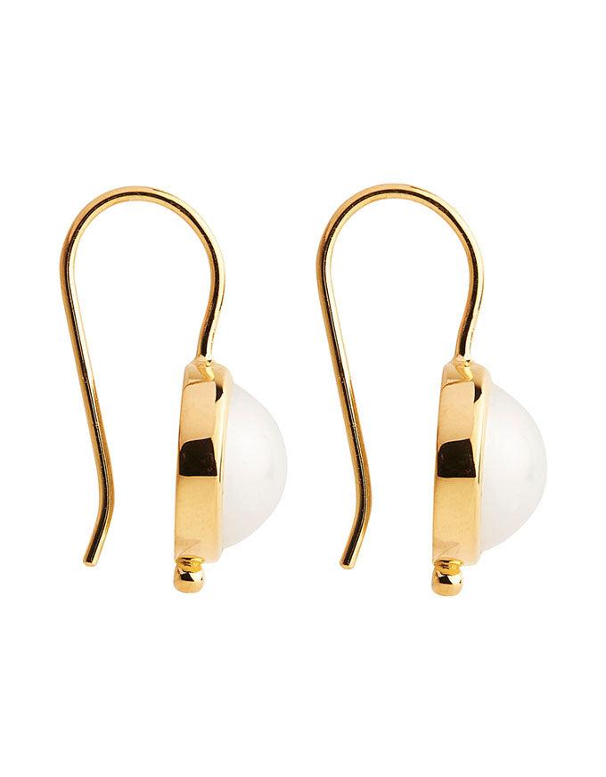 Garland Pearl Earring