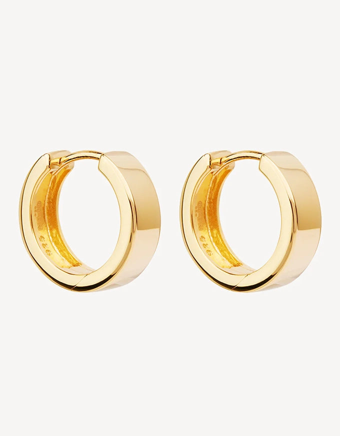 Stella Huggie Earrings Gold