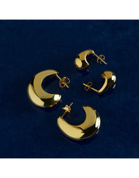 Umbra Yellow Gold Earrings