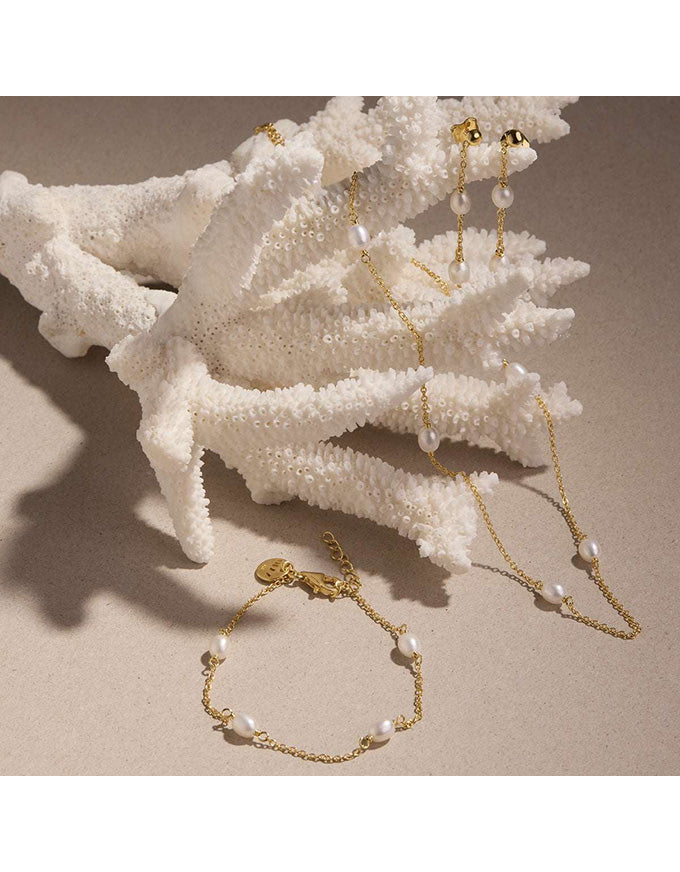 Tidal Whisper Double Pearl Earring Yellow Gold