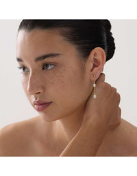 Tidal Whisper Double Pearl Earring Yellow Gold