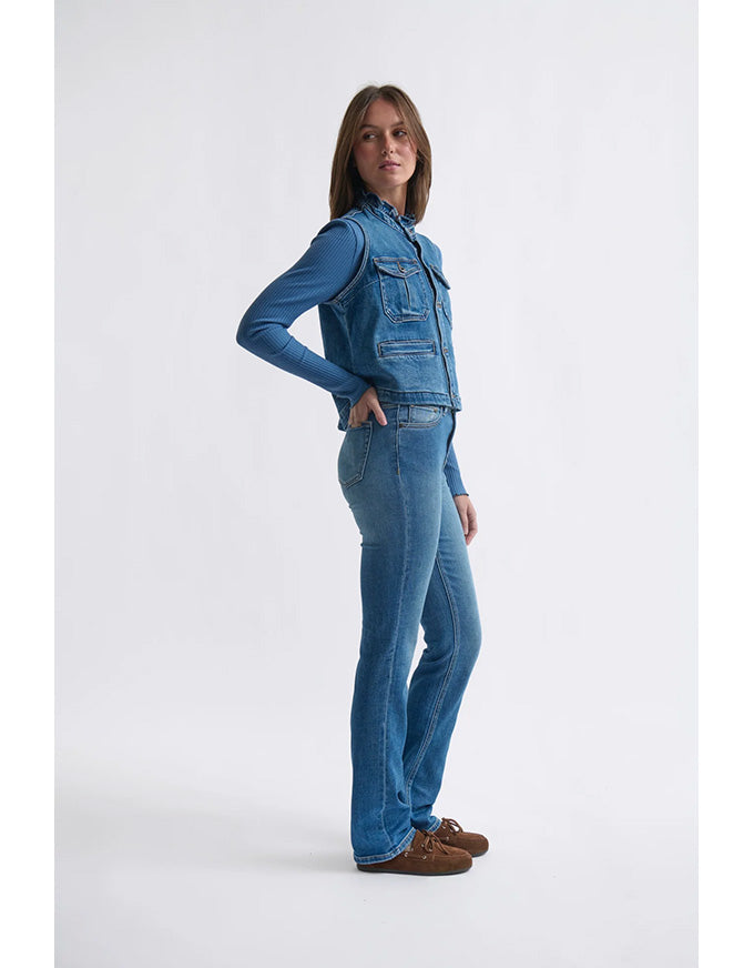 Erica Vest Dakota Wash