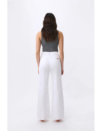 Farrah Jeans Snow White