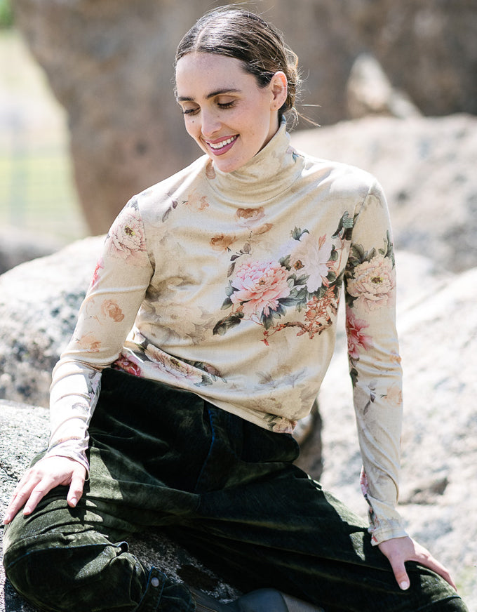 Humpty Oriental Garden L/S Top