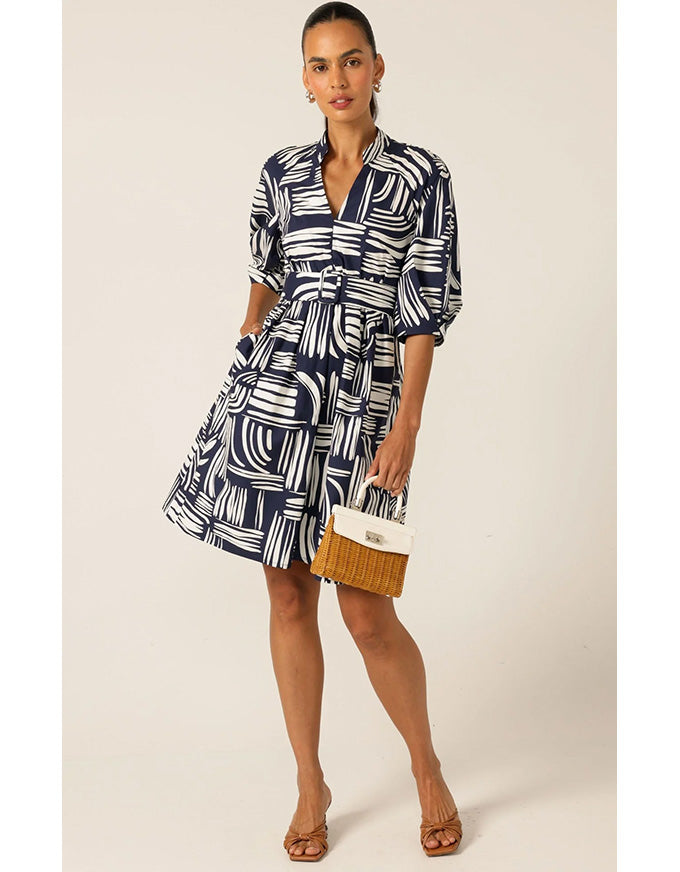 Adele Shift Dress White/Navy Abstract
