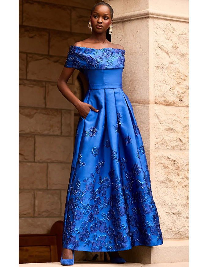Pialle Gown Sapphire