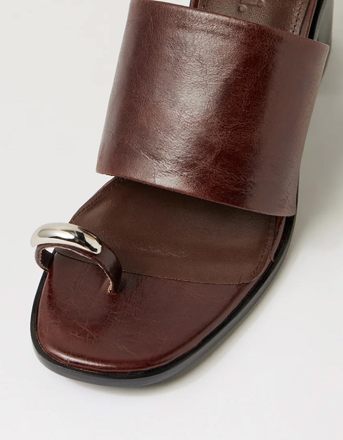 Nari Heel - Mahogany