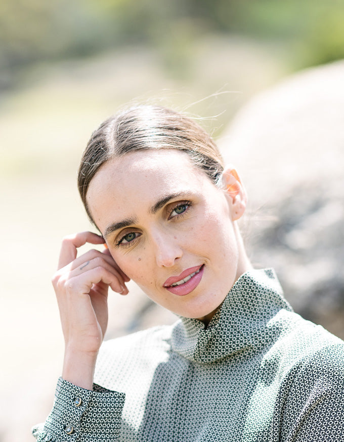 Dutchess Blouse Green