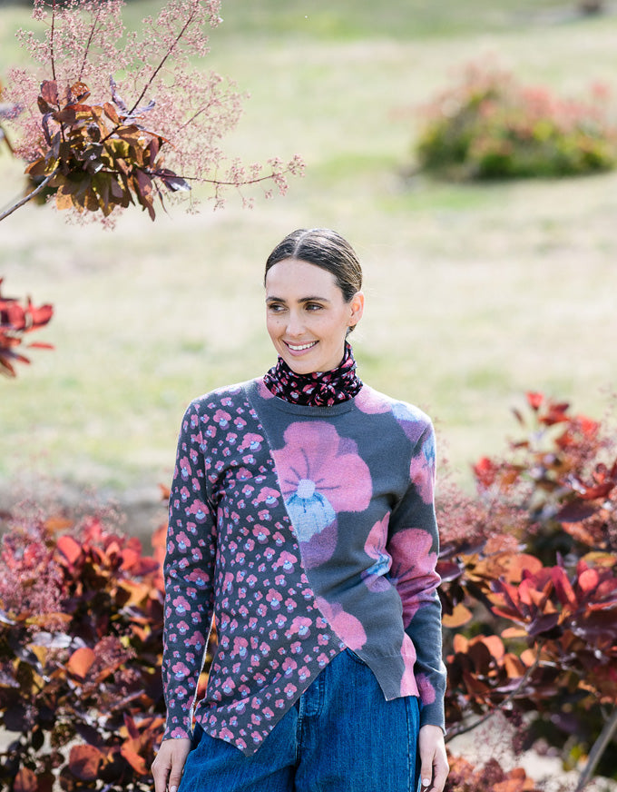 Puzzle Jumper Violets