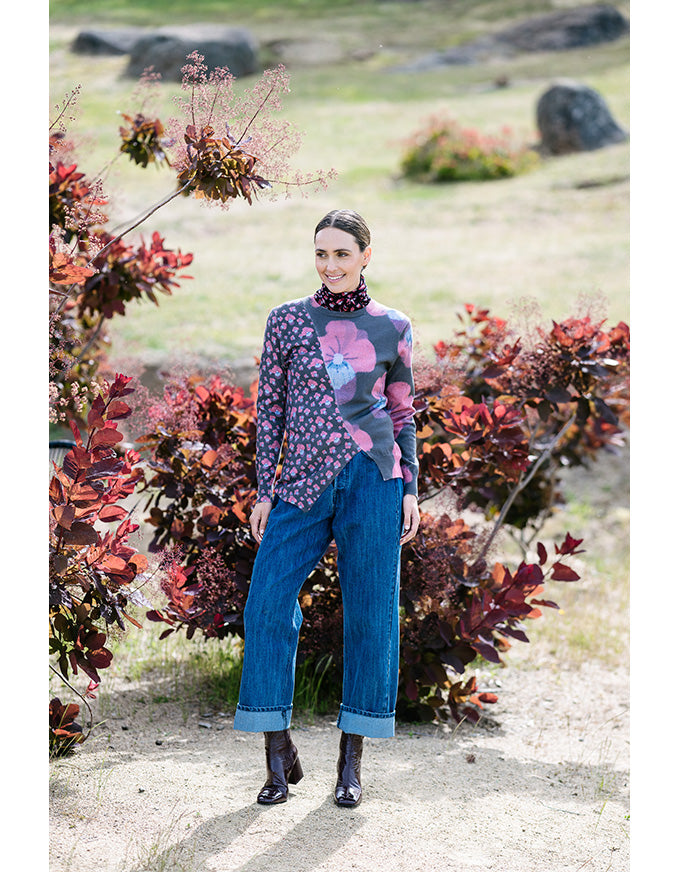 Puzzle Jumper Violets