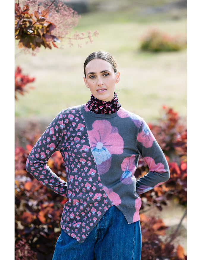 Puzzle Jumper Violets