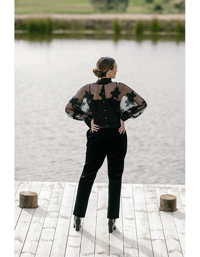 Alley Sheer Lace Blouse Black