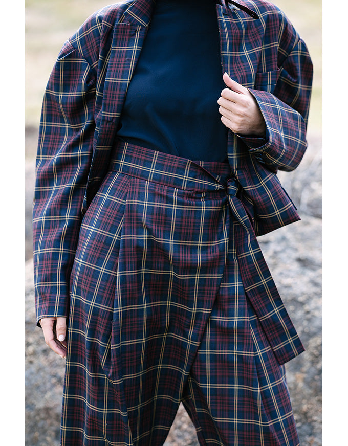 Skye button jacket in navy/red check with high collar and front buttons