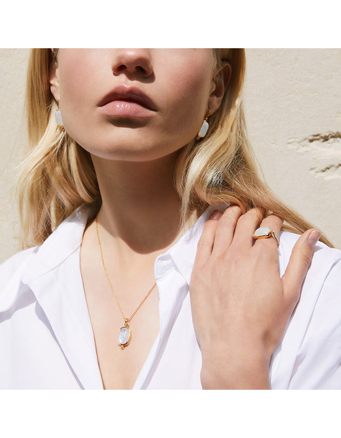 Fleur Rainbow Moonstone Pendant