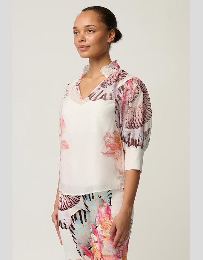 Oleander Blouse Nautilus Bloom