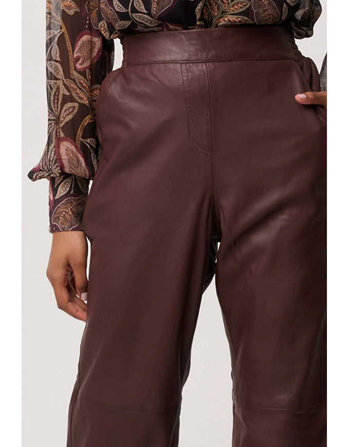 Joan Leather Elasticated Waist Straight Leg Pant Oxblood