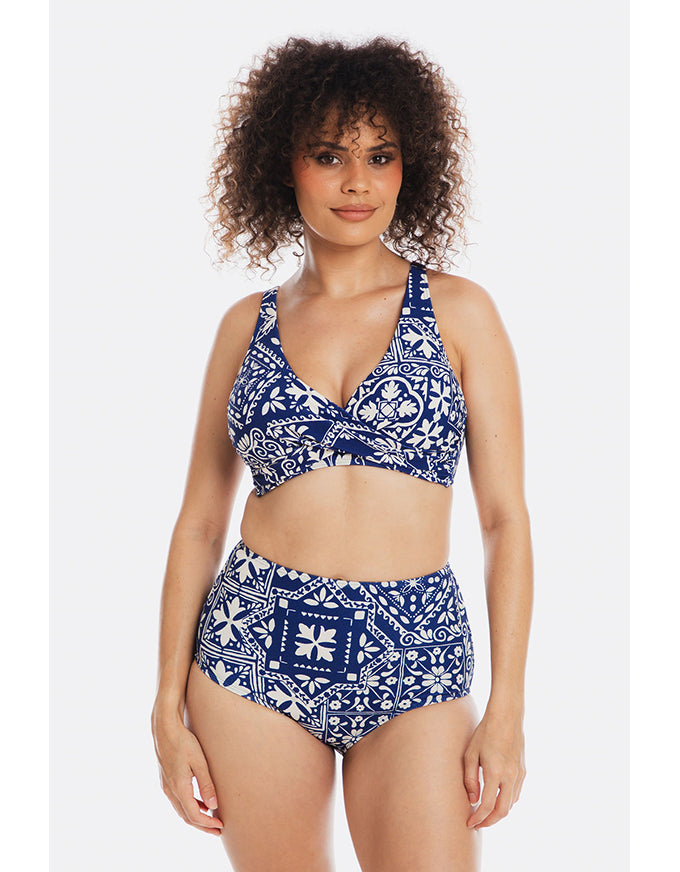 Casablanca Bikini Twist Underwire Set