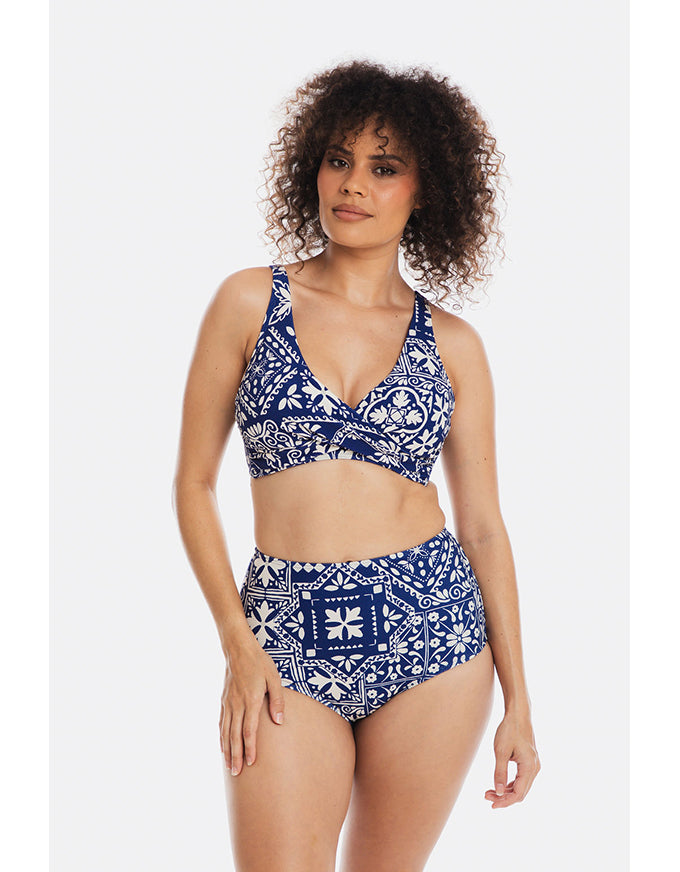 Casablanca Bikini Twist Underwire Set