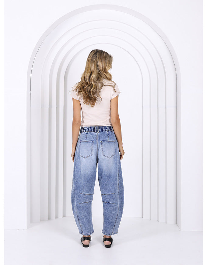 Carson Barrel Jean Light Wash Denim