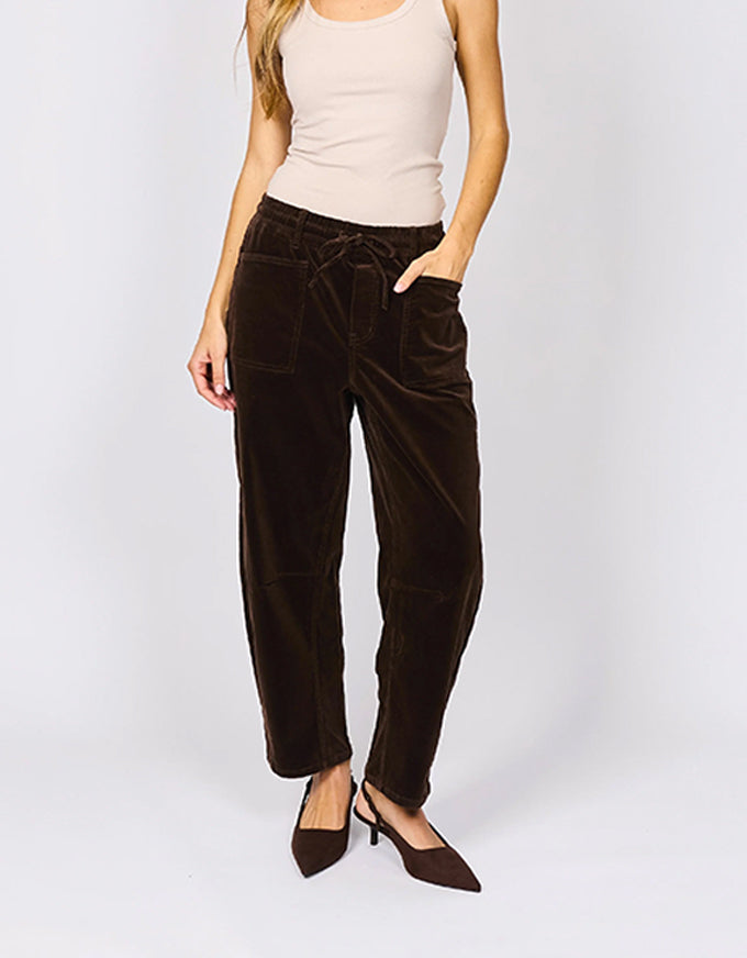 Leo Barrel Jeans - Chocolate Cord
