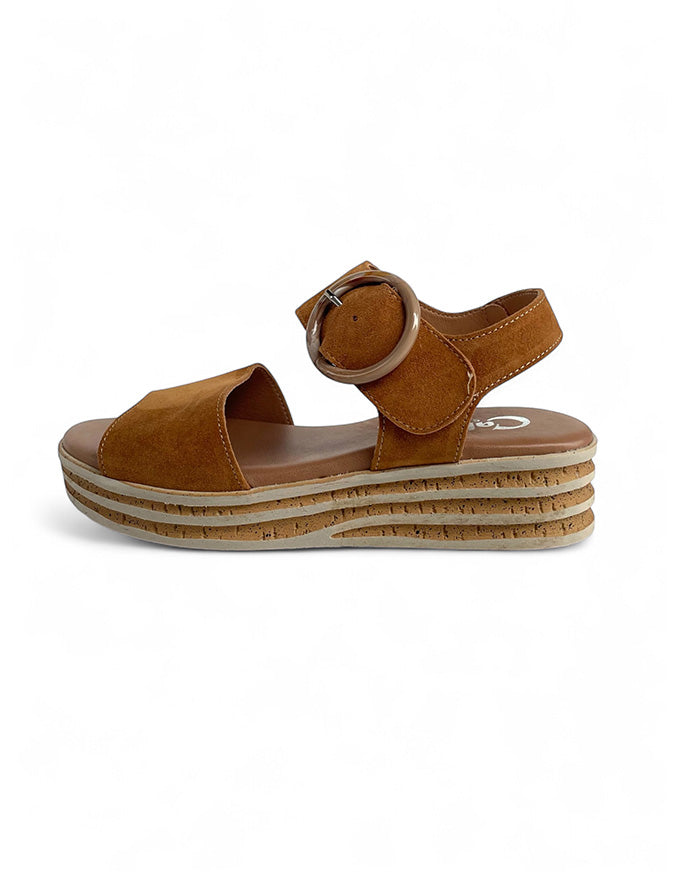 Vivian Sandals Tan Suede