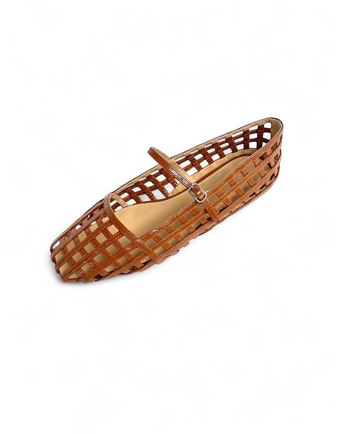 Taints Flats Tan Crinkle Patent