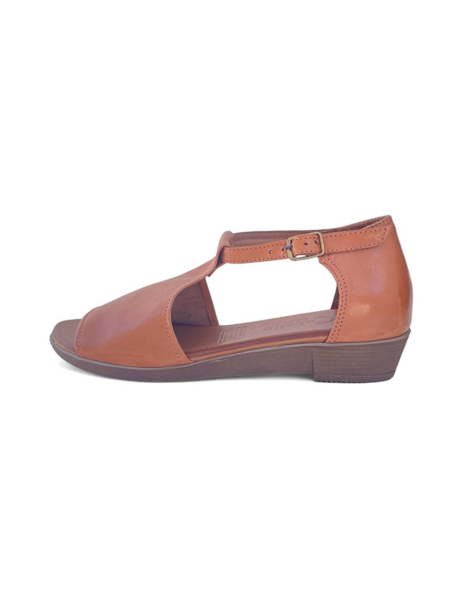 CONTENT Sandals Tan Leather